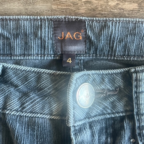 FINAL PRICE DROP Jag Ladies Corduroy Jeans - Picture 6 of 7